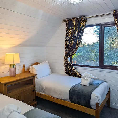 Villa Morrigan 7-Hot Tub-Pet Friendly-Boutique-Perthshire-Families Exterior foto