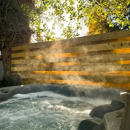 Villa Morrigan 7-Hot Tub-Pet Friendly-Boutique-Perthshire-Families Exterior foto