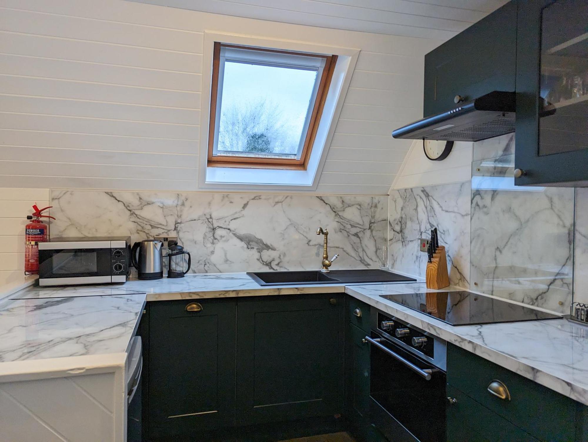 Morrigan 7-hot Tub-pet Friendly-boutique-perthshire-families Chalet